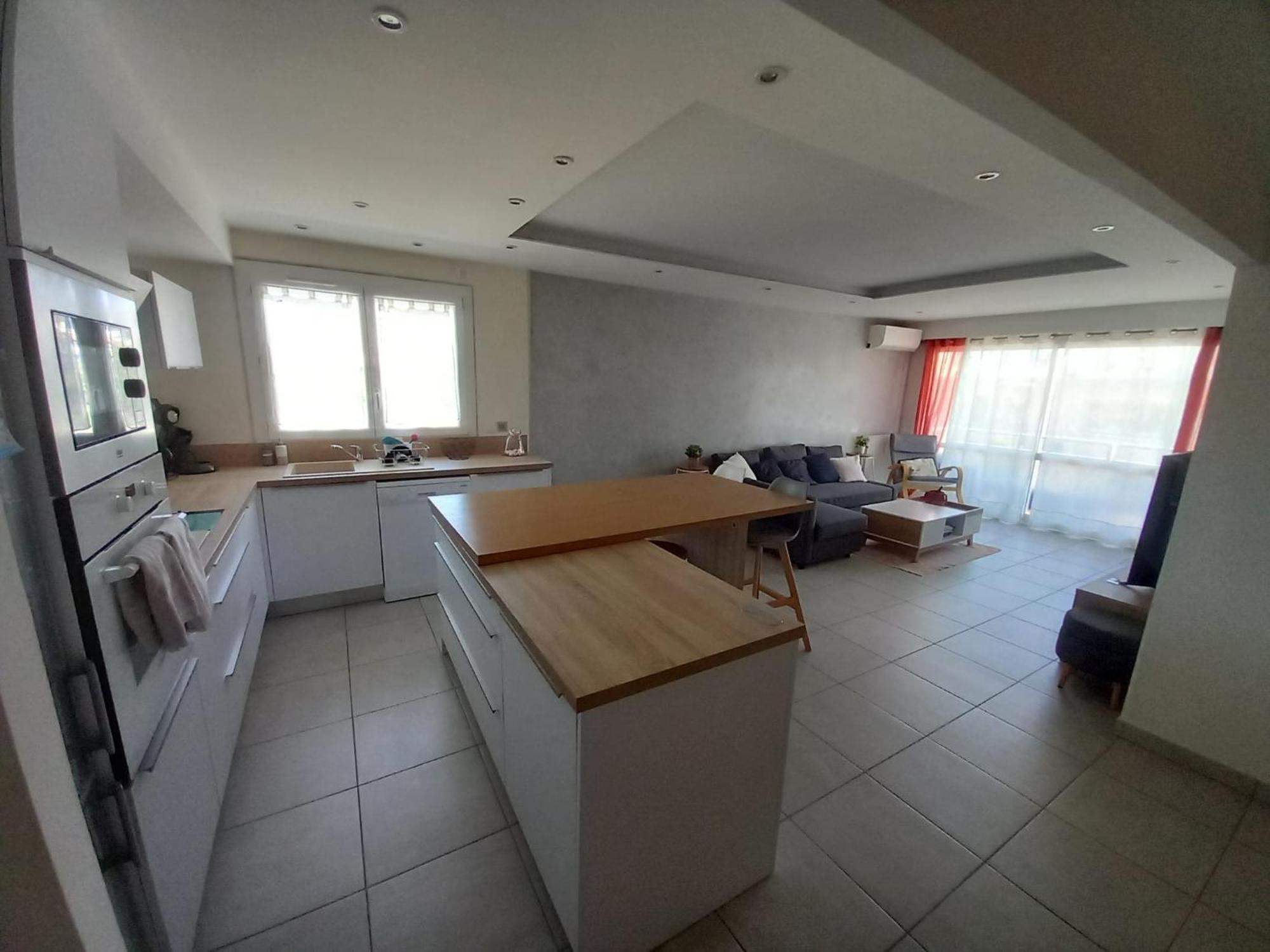 Appartement 1Er Etage, 66 M² Ла-Сейн-сюр-Мер Екстер'єр фото