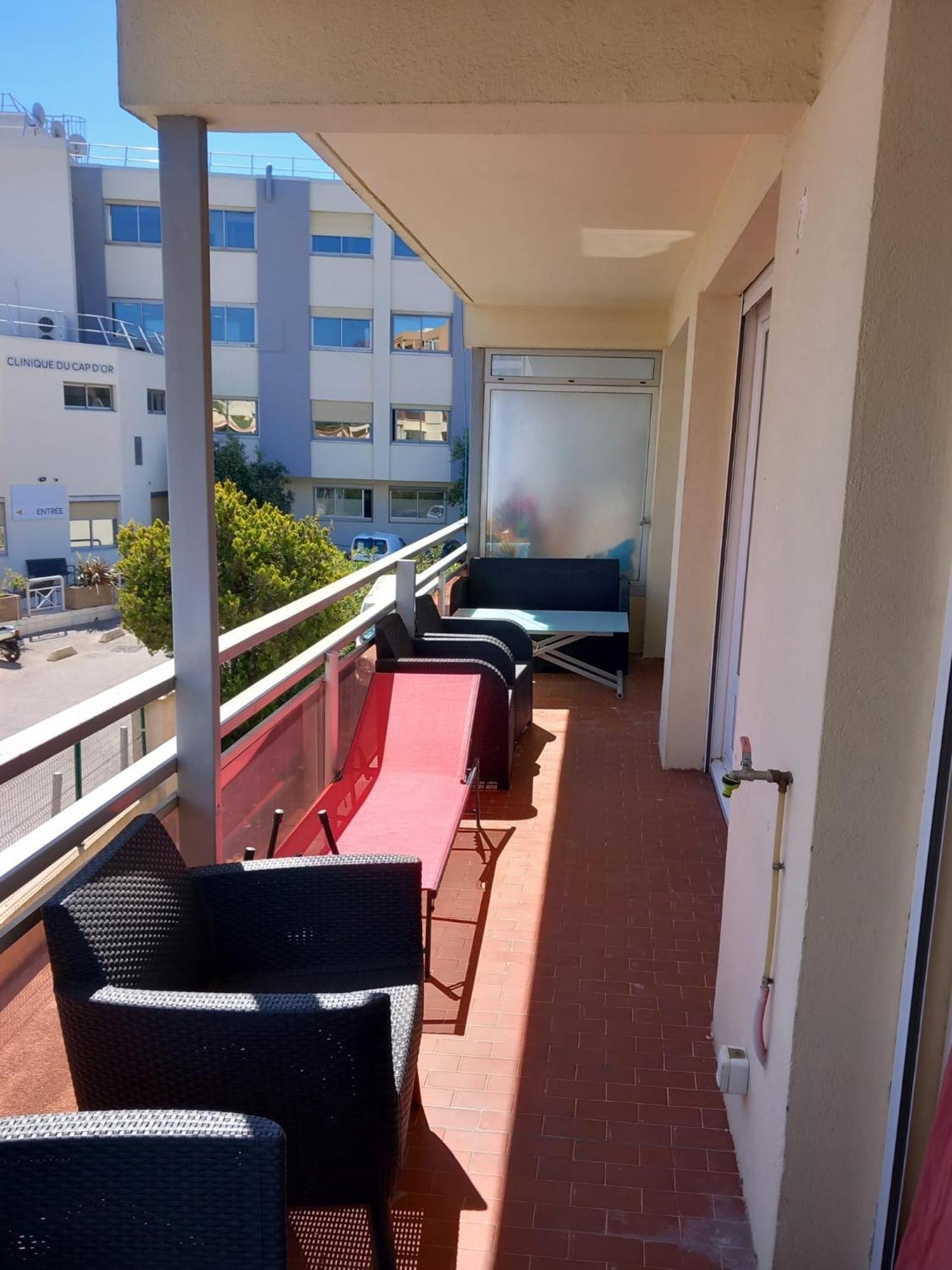 Appartement 1Er Etage, 66 M² Ла-Сейн-сюр-Мер Екстер'єр фото